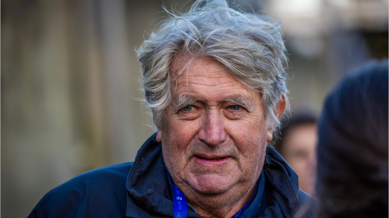 GALA VIDEO - Olivier de Kersauson évoque son “histoire d’amour” avec Florence Arthaud : “Une comtesse aux pieds nus”