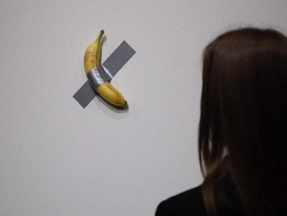 Banane mit Klebeband für 6,2 Millionen Dollar versteigert