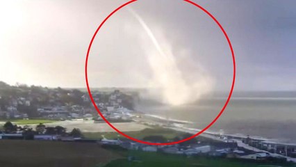Dramatic waterspout captured on camera