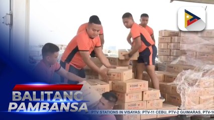 DSWD at PCG, patuloy sa paghahatid ng family food packs sa mga nasalanta ng bagyo; 12,000 FFPs, ibiniyahe na pa-Catanduanes