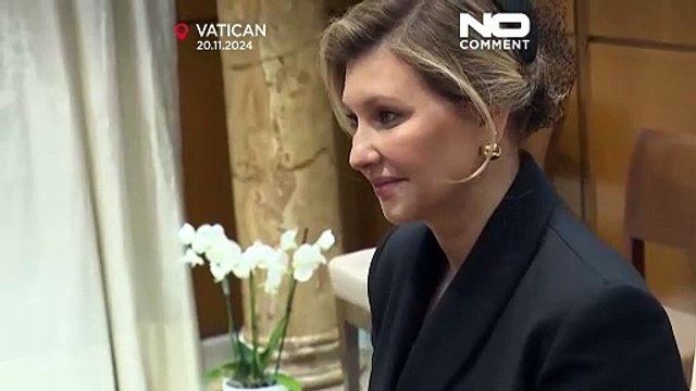 بانوان سیاه‌پوش اوکراین در واتیکان؛ بانوی اول و هیات همراه با پاپ فرانسیس دیدار کردند