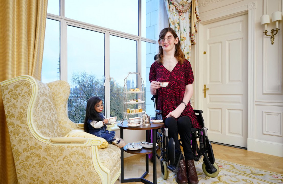 Guinness World Record's tallest and smallest woman meet in London