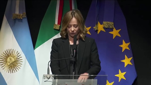 Giorgia Meloni en el Teatro Coliseo