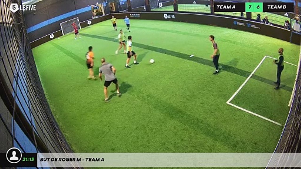 But de Roger M - Team A
