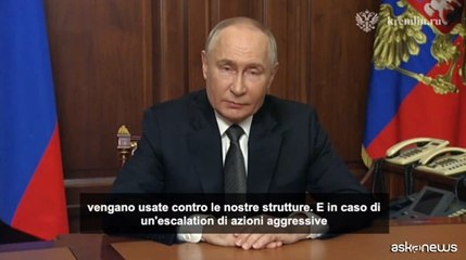 Ucraina, Putin: autorizzati a rispondere contro siti altri paesi