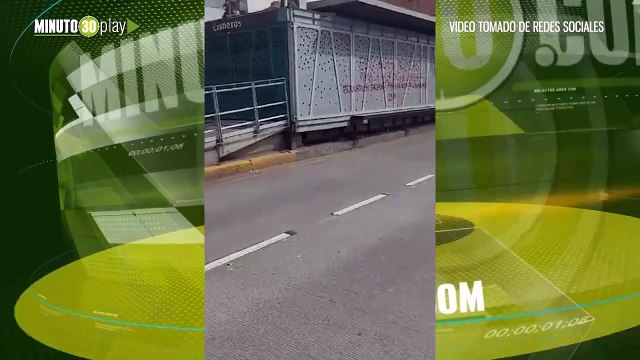 Avanza manifestaciones en Medellín estaciones del Metroplús fueron vandalizadas con grafitis