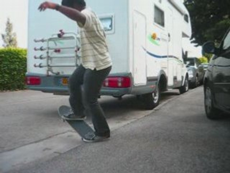 Premier nollie heelflip!