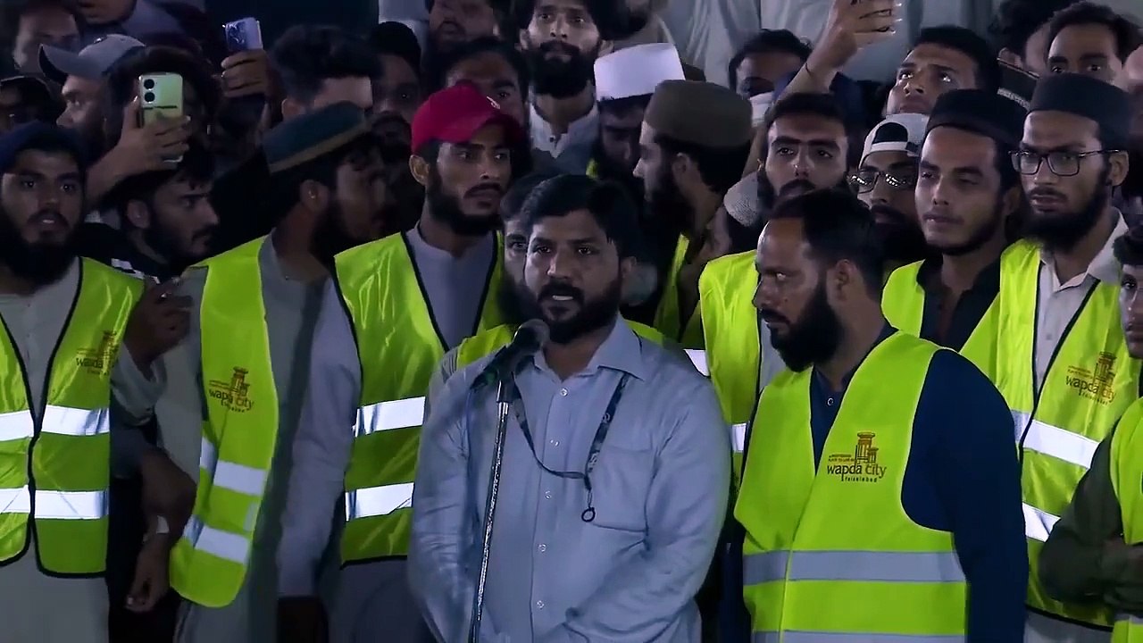 Rasool S.A.W peghambar banne se pehle kiski ibadat krte the_ chiristian asked _ Dr. Zakir naik