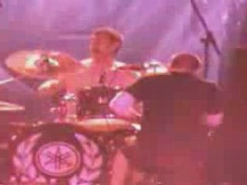 Throwdown(6)