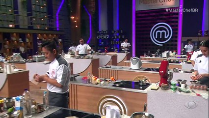 Diego Lozano diz que não aceita nada "desconstruído" no MasterChef: "Quero técnica"