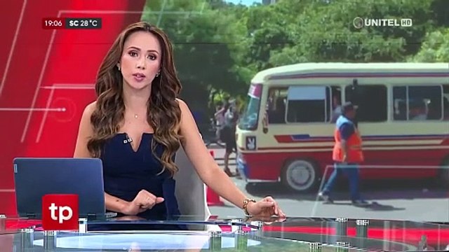 Micros reanudan servicio en la capital cruceña y algunos comienzan a cobrar Bs 2,50, pese a que la norma marca Bs 2