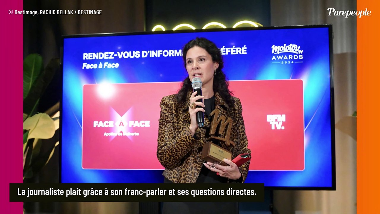 Dans le dressing d'Apolline de Malherbe : cette blouse rouge d'une marque bien connue et actuellement soldée