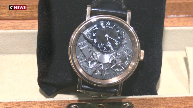 Objets de luxe vendus par l'État suite à des saisies