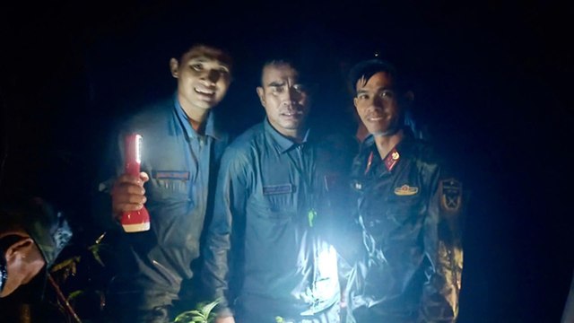 Tặng Huân chương Bảo vệ Tổ quốc cho 2 phi công vụ rơi máy bay