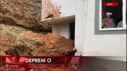 Antalya'da aşırı yağış sonrası kopan kaya parçası eve çarptı