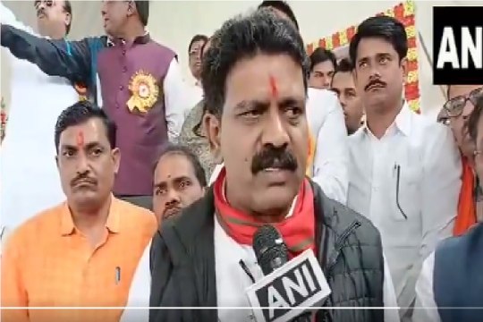 CG Naxal: मुठभेड़ में मारे गए 10 नक्सलियों पर छत्तीसगढ़ के डिप्टी CM विजय शर्मा ने क्या कहा, देखें Video...