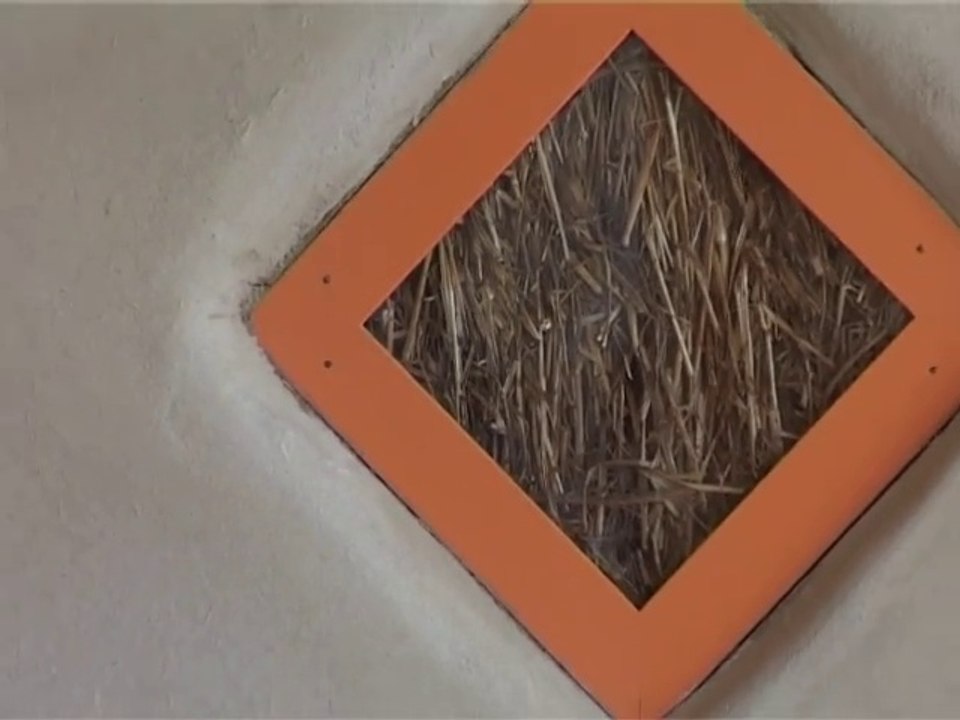 "Une maison en paille" Un film de Boris Claret - Extrait