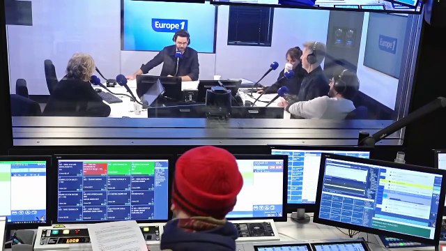 Jean-Luc Lemoine - D'après mes calculs, si Cyril Féraud attrape la varicelle il ne restera plus que la météo sur France Télévisions