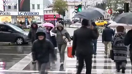 Bursa aylık ortalama yağışın yarısını bir günde aldı