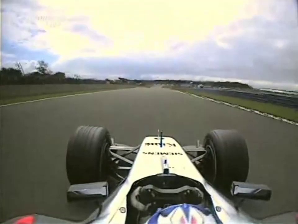 F1 – Kimi Räikkönen (McLaren Mercedes V10) Onboard – Great Britain 2004