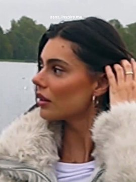 this pond is my happy place, i can spend endless time here watching the swans exist, admiring the families making memories & listening to the sound of nature around me @asos #asos ad