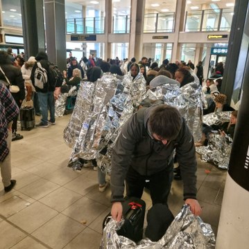 Gatwick Airport: South Terminal evacuated