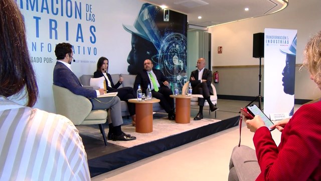 Encuentro informativo de Europa Press con Philip Morris, Binter y Disa