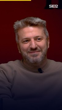 El dilema de Aimar Bretos en La cena de los idiotés