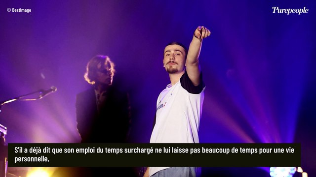 Gros blanc et rires gênés : Pierre Garnier interrogé sur sa vie de couple, il n'échappe pas à la question et répond !