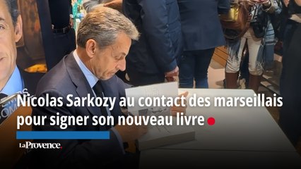 Nicolas Sarkozy au contact des marseillais pour signer son nouveau livre