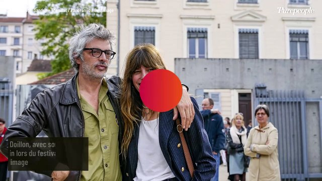 Lou Doillon : Son fils Laszlo a bien grandi, photo avec le séduisant papa Stéphane dans un décor immaculé