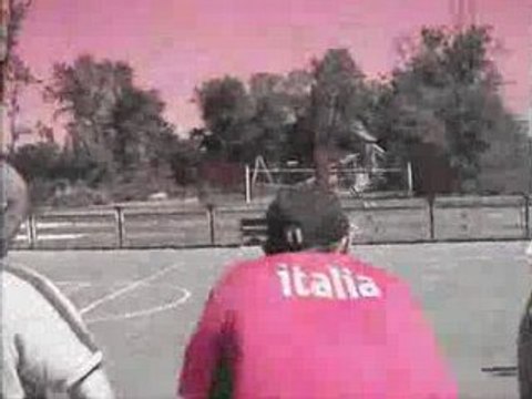 Clip (prod fred )mes potes merci