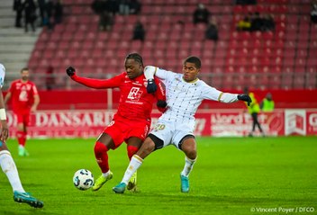 J13 I DIJON FCO - FC VERSAILLES (2-0)