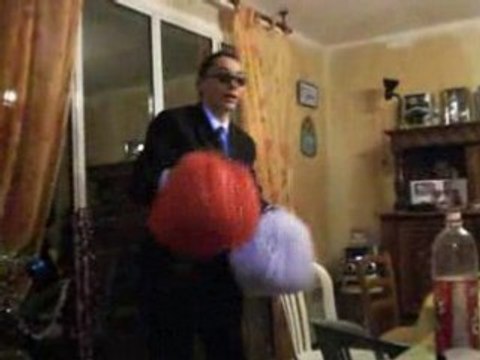 M1K1_la dance des pompoms