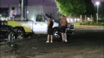 Forte batida entre caminhonete e Audi é registrada na Avenida das Torres 