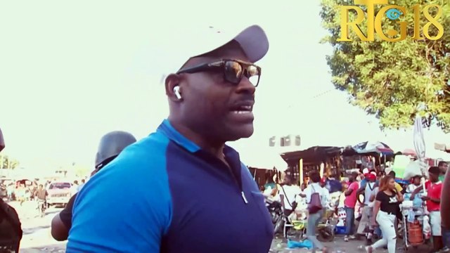 Komisyon minisipal Petyonvil ak plizyè sitwayen an Komin nan kontinye travay netwayaj nan Petyonvil