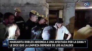 Margarita Robles abronca a una afectada por la DANA y le dice que la limpieza depende de los alcaldes