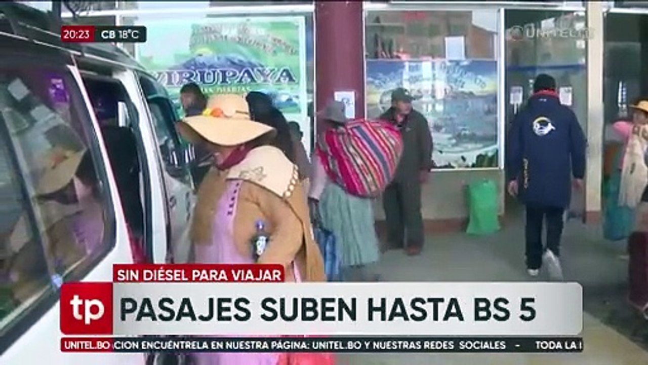 Choferes dicen que la falta de diésel y dólares los llevó a incrementar los pasajes a las provincias de La Paz