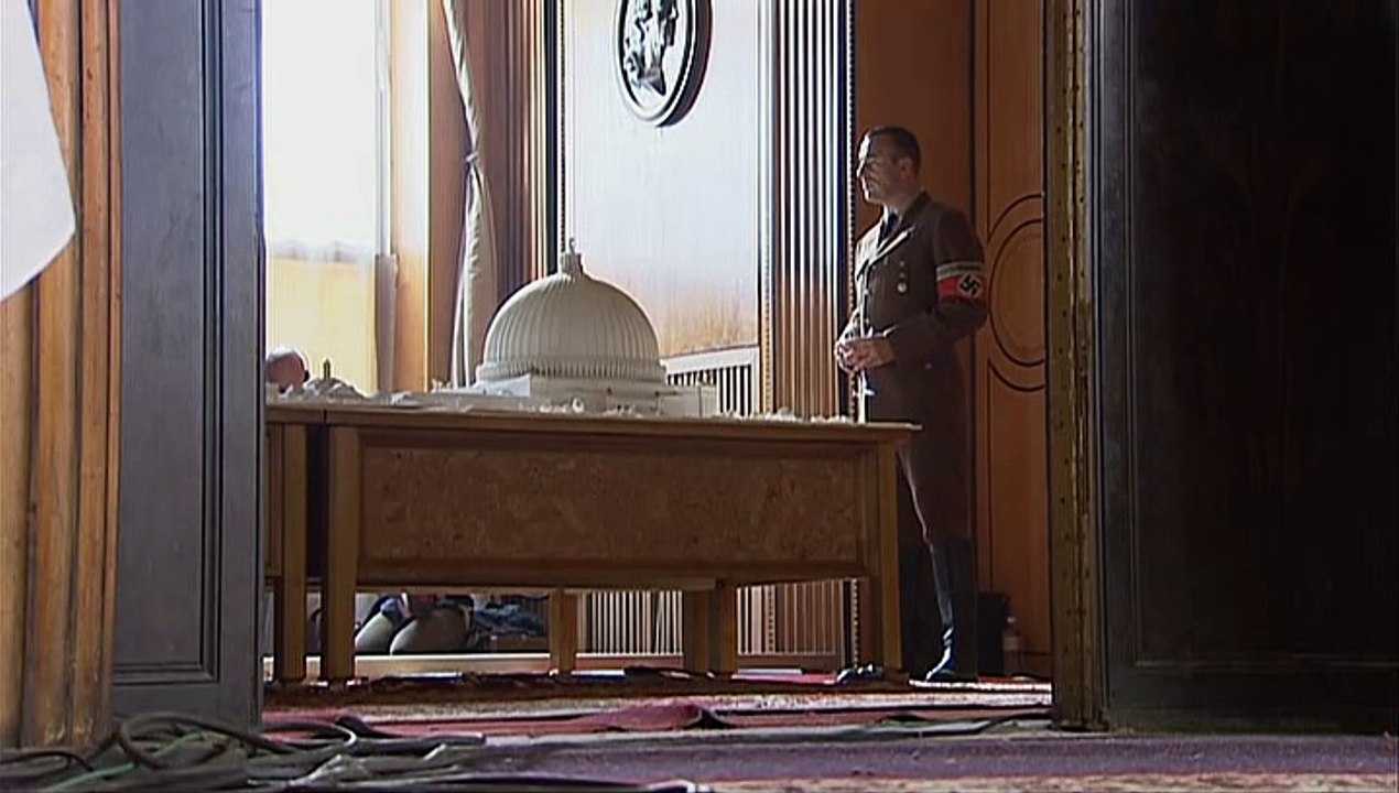 Der Untergang / Downfall (2004) - B-Roll - Shooting Downfall