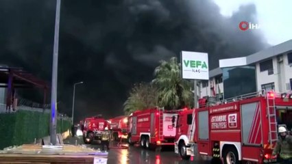 Fabrika yangını 5 saattir sürüyor