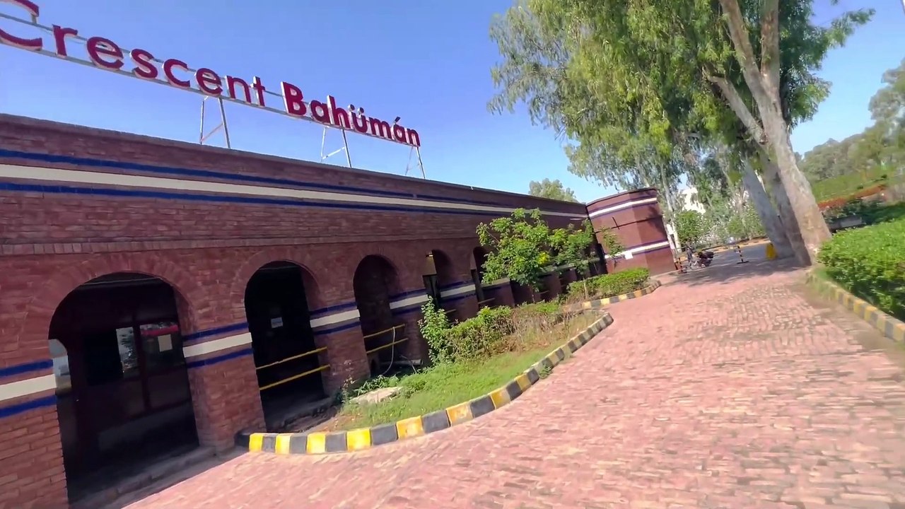 CRESCENT BAHUMAN LIMITED SAY JEANS KI SHOPPING _1080pFHR