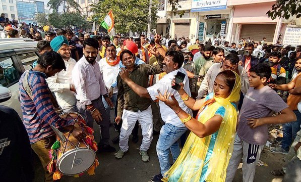 रामगढ़ विधानसभा उपचुनाव: समर्थकों में भारी उत्साह, देखें वीडियो