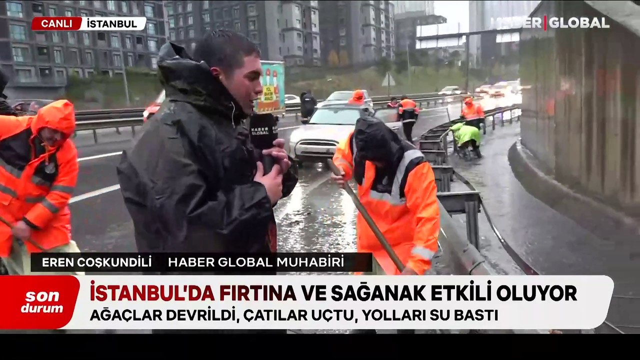 İstanbul’da fırtına: Ağaçlar devrildi, çatılar uçtu, yolları su bastı