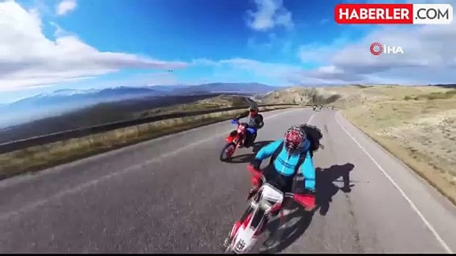 Erzincan'da 3 Bin 549 Metrede Buz Pateni Keyfi