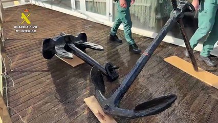La Guardia Civil recupera en A Coruña un ancla del siglo XIX