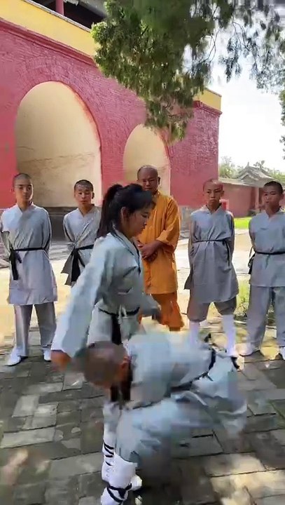 Self defence of tricks 💯🤼‍♂️🥋 #reels #reel #ree