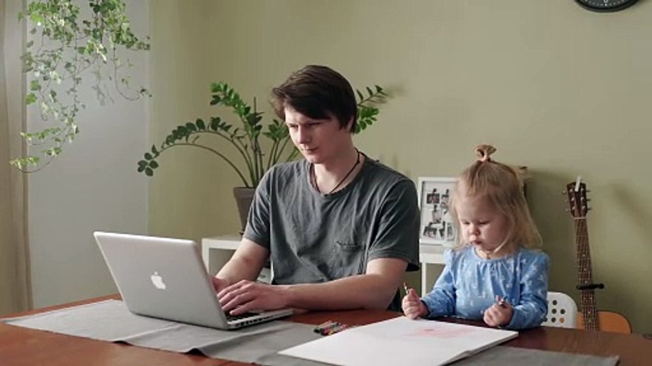 Nannies & Babysitters: Your Trusted Helpers