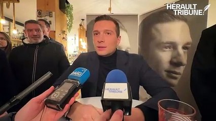 Jordan Bardella à Sète : Plus de 60 000 exemplaires vendus en 10 jours 📚