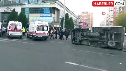 Kayseri'de Ticari Taksi ile Kamyonet Çarpıştı: 6 Yaralı