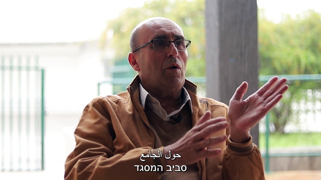 כ